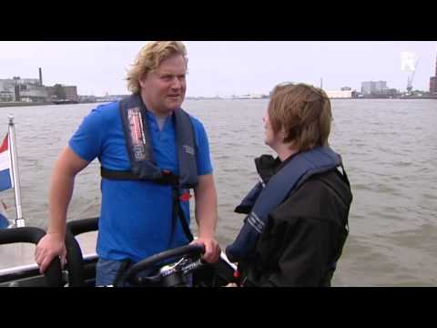 Met 100 kilometer per uur op de Maas