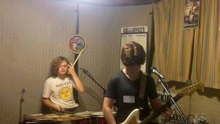 A Session of Weezer Covers