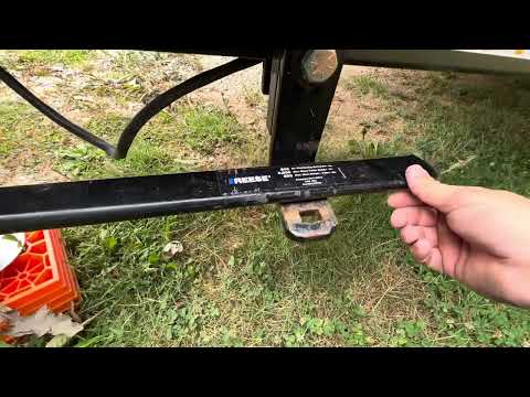 Hooking up the Reese weight distribution hitch