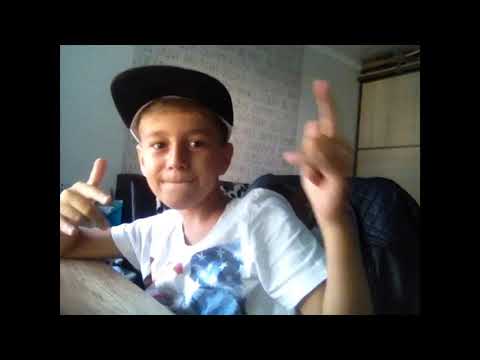 Reacționez la LINO GOLDEN x SELLY - FRIENDZONE | Official Video