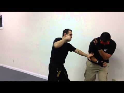 Kevin Mack Krav Maga "Defense by distraction"