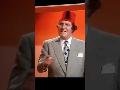 TOMMY COOPER " PUB JOKE "
