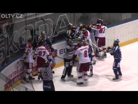 HC Olomouc 2:4 Kometa Brno