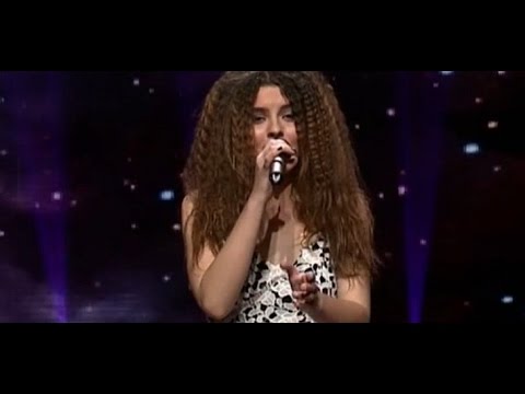 Cynthia Veronica Zietara(Σίνθια Βερόνικα Ζιετάρα) ποτ πουρί Στην υγειά μας 6 5 17