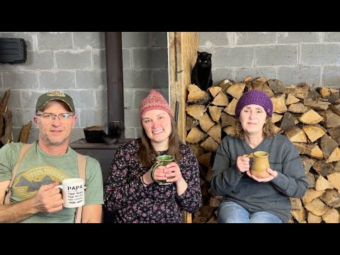 Hiking in 20° Weather - Mom Makes Golden Milk & Binks Makes Mischief