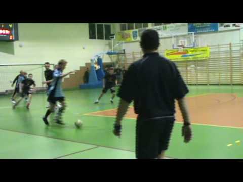 29.11.2008 UKS Junior Zbąszynek II - Bez Celu 6:6