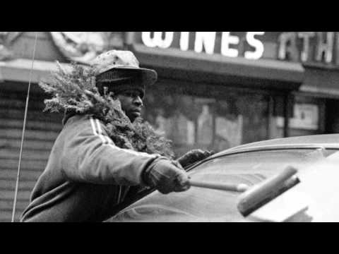 The previous economy of New York divided the city into rich and poor two parts