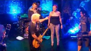 Less Than Jake &quot;Scott Farcas takes it on The Chin&quot; 1/20/2011