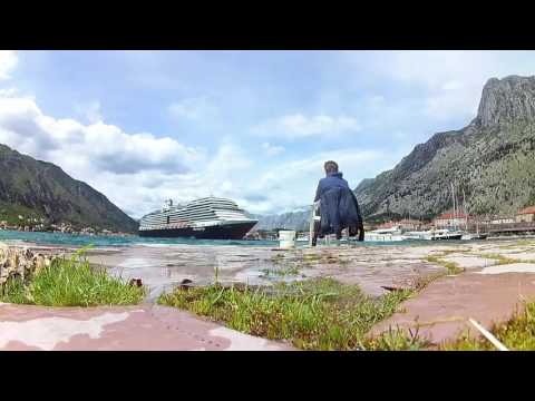 NIKITA ALEXEEV, Philosophical Fishing