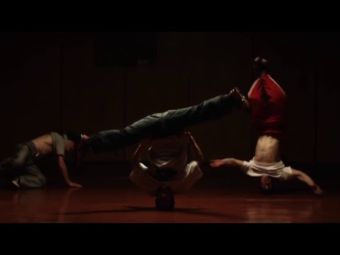 AKKEZDET PHIAI - Hisz Sztori (Kis Kece) | official hd video