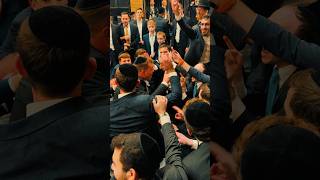 אנרגיה. וייב. ואנשים | בחתונה שמחה עם @NachshoniBand