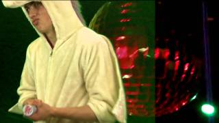 Audacity of Huge-Simian Mobile Disco Music Video