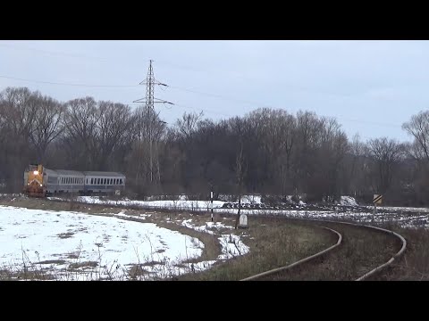 Trenul R5622 la ieșirea din Horodnic de Jos (05.03.2023)