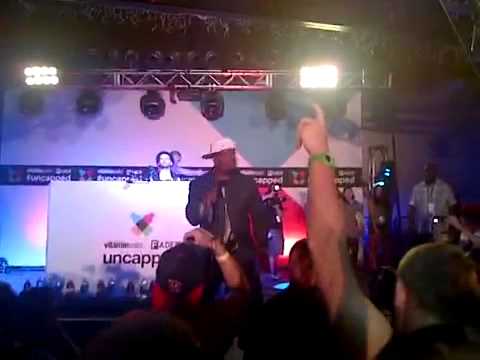 Big Boi ft. Little Dragon - Mama Told Me