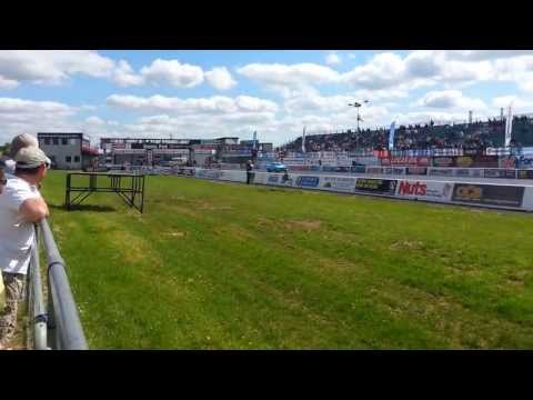 Ford escort mark 1 rs 2000 vs Ford mustang