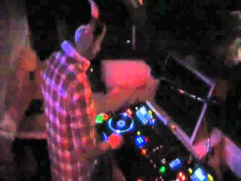 LE MONTELAN  MIX PARTY CLUB n°2 Deejay ALEX KEAD