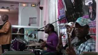 Richard Bona Te Dikalo - Alex Nkuin Belmond De Boville Menthol Bass - Jules Essoua