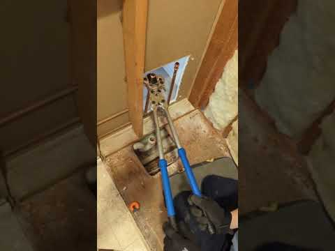 iCrimp IWS-1632AF Copper Tubing Press Tool for 1/2,3/4,1-inch Viega ProPress Copper Fittings