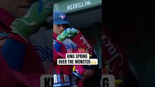George Springer is MONSTER hunting ????‍???? #MLB #Toronto #BlueJays