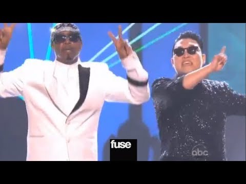 Psy & MC Hammer AMA Performance "Gangnam Style / 2 Legit 2 Quit" - American Music Awards 2012