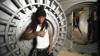 Lil&#39; Wayne feat. Mack Maine - Throw It Back