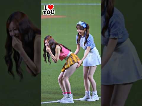 이주은과 이아영이 즐거운 시간을 보내고 있다 Lee Ju-Eun 이주은 李珠恩 イ・ジュウン Lee Ju-Eun Cheerleader #leejueun #이주은 #李珠恩 #イ・ジ