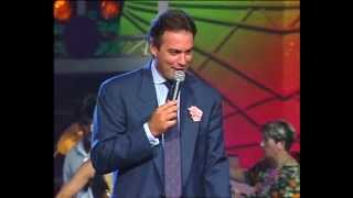 Me Enamoro De Ella Lyrics English Translation