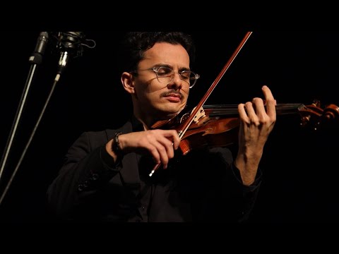 HINO 351 - SOLO VIOLINO.