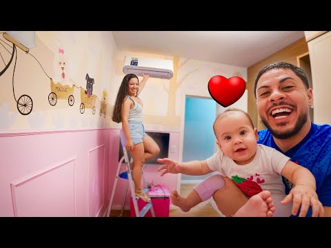 WE INSTALLED THE AIR CONDITIONING IN MARIAH'S ROOM🥶❤ LOOK AT HER REACTION!
