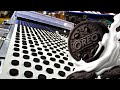 HOW IT S MADE Oreo Cookies