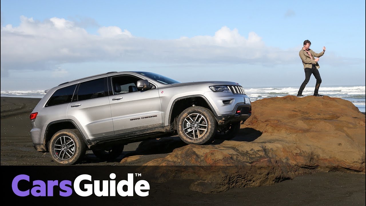 Jeep Grand Cherokee 2017 review: first drive video