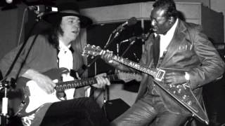 Rude Mood live (1982) Stevie Ray Vaughan. amazing version