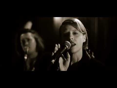 STAY feat. Freddie Dickson (official music video)