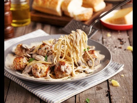 Creamy Mushroom Pasta with Chicken Meatballs