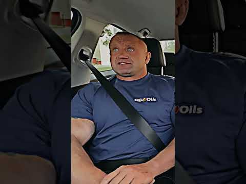Pieniądze nie są najważniejsze 💵#mariuszpudzianowski #pieniądze #sława #shorts
