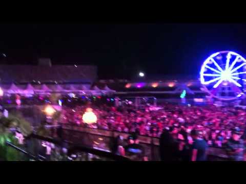 Martin Solveig drops AVICII - SWEET DREAMS (CAZZETTE Meet AT NIGHT Mix) @ ELECTRIC DAISY CARNIVAL