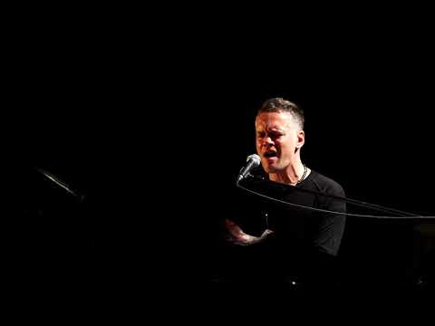 download lagu mp3 mp4 Krzysztof Antkowiak Za May, download lagu Krzysztof Antkowiak Za May gratis, unduh video klip Krzysztof Antkowiak Za May