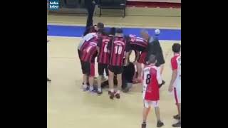 Okul Maçında Kavga!