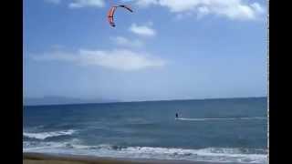 preview picture of video 'Kitesurfing #Kalamata !!!'