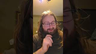 Maple Buttercream Jumbo Filled Cupcake from Giant Grocery Review (Shades' Food Reviews)