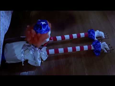 The Clown Meets Ray Wilkins Full Scene! | Scary Movie 2 (2001) | Wayans Brothers Funny Clip!