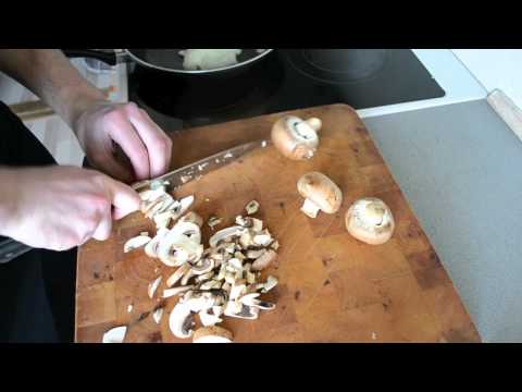 download lagu mp3 mp4 Champion Sauce Opskrift, download lagu Champion Sauce Opskrift gratis, unduh video klip Champion Sauce Opskrift