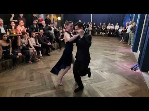 Hernan Hernandez & Maude Andrey - La Serenata - Ricardo Tanturi