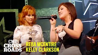 Reba McEntire &amp; Kelly Clarkson Perform &#39;Fancy&#39; | CMT Crossroads