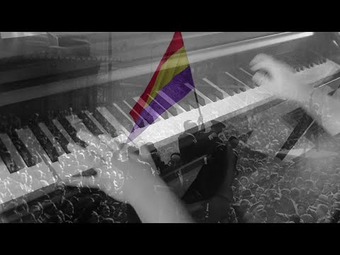 Piano/Vocals: Viva la Quince Brigada (Ay Carmela)