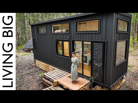 Luxury Meets Simplicity in this Incredible Queensland Forest Tiny House