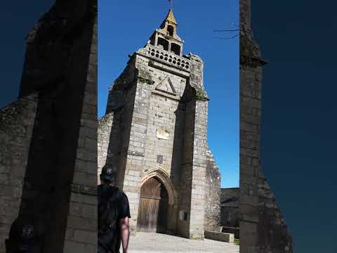 Church, castle and ruins | Saint-Nicolas-du-Pélem @LePetitPedestreYt