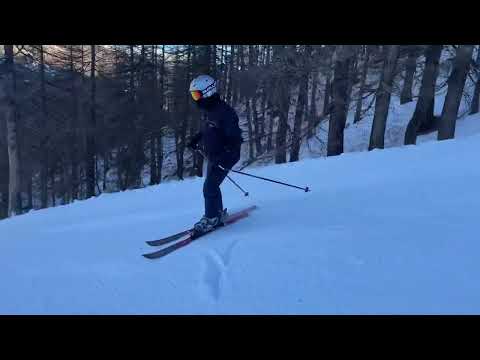 Ski in Pragelato 2022 (Eran on first slope)