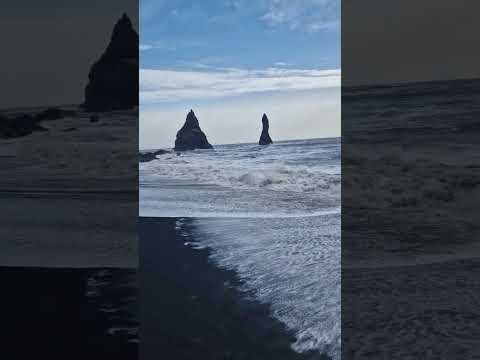 Reynisfjara Beach 🇮🇸                               #reiseblogger #reisen #reiseziel #reiseziele #dji