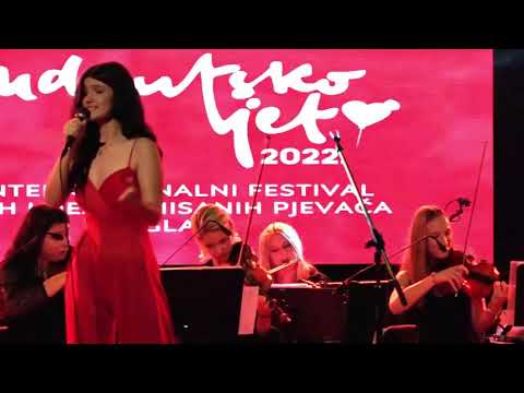 Laura Kovacevic - Moja posljednja i prva ljubavi (Festival Studentsko ljeto 2022.)